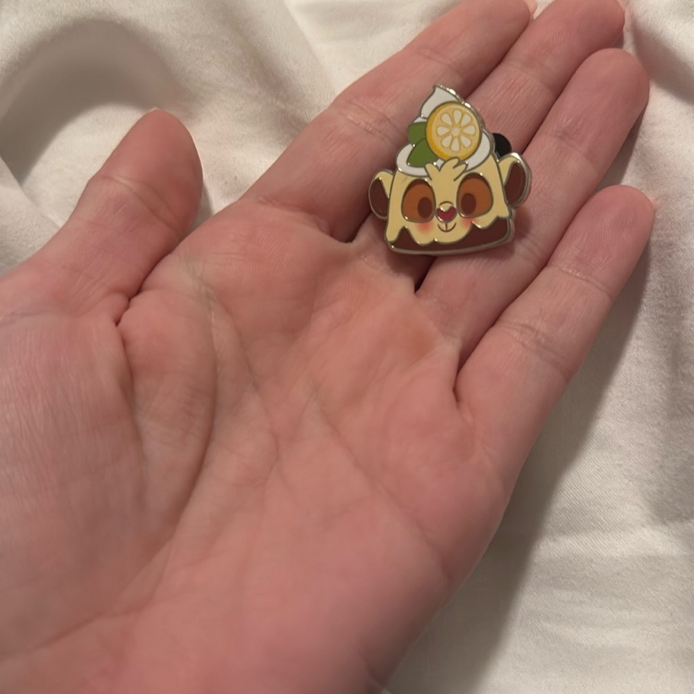 Disney parks munchling pin- simba - Pin trading-